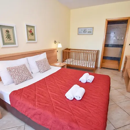 Corfu Resorts Apartments Pelekas Extérieur photo